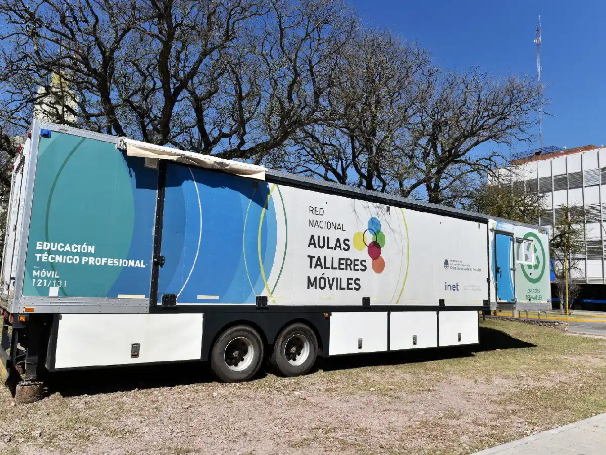 Aula Taller Móvil: se abrieron las  inscripciones para capacitación sobre energía renovables 