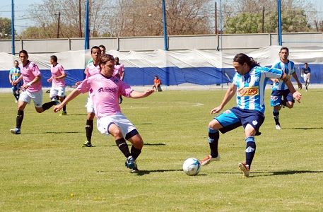 Juventud Unida jugará el domingo en Rosario frente a Tiro Federal