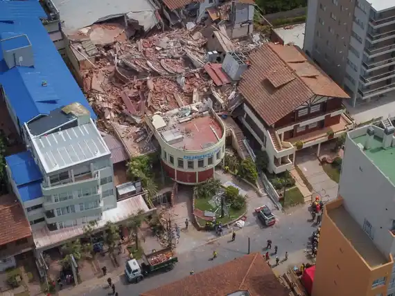 Un ingeniero atribuyó a desidia y negligencia dos graves derrumbes