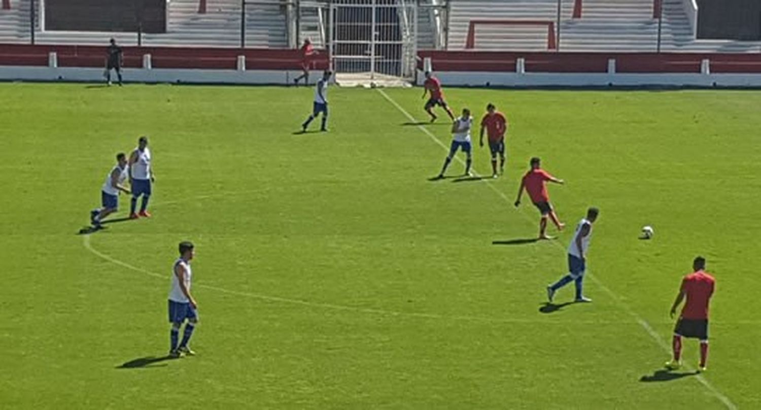 Unión le ganó por goleada a Cultural de Crespo