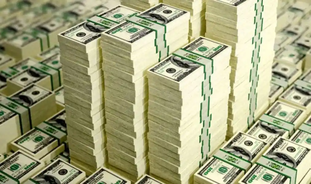 La fuga de capitales del mes de abril fue la mayor desde la época de la convertibilidad