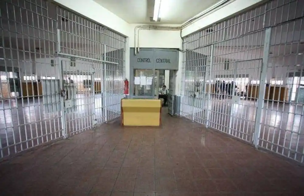 En la Alcaidía Nº 44 de Batán, el sentenciado cumple la pena.