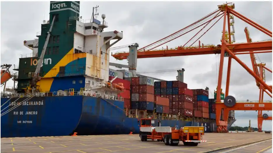 Puerto de Santa Fe: partieron desde La Plata los primeros contenedores con destino al continente asiático