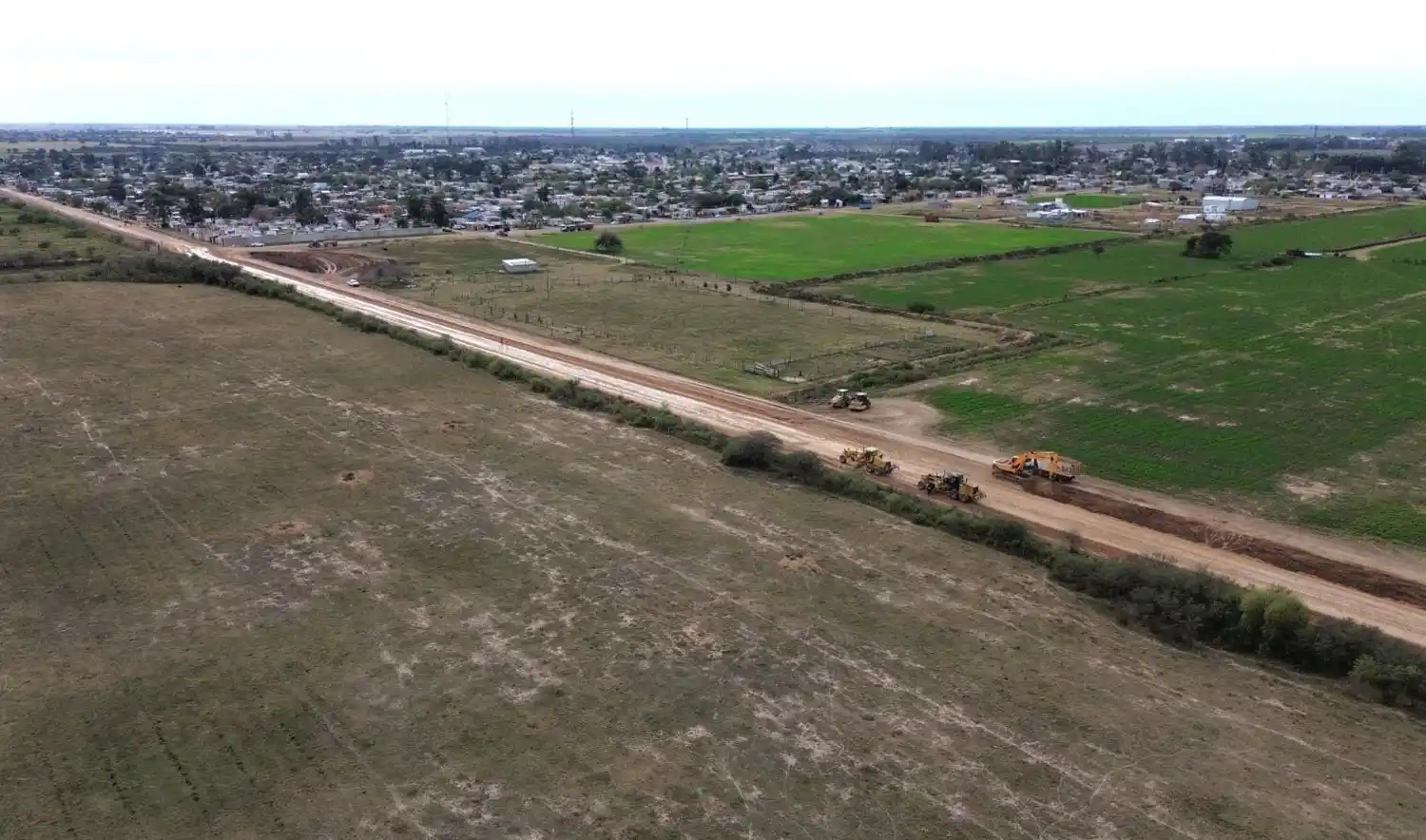 Las máquinas ya están trabajando en Villa Minetti.