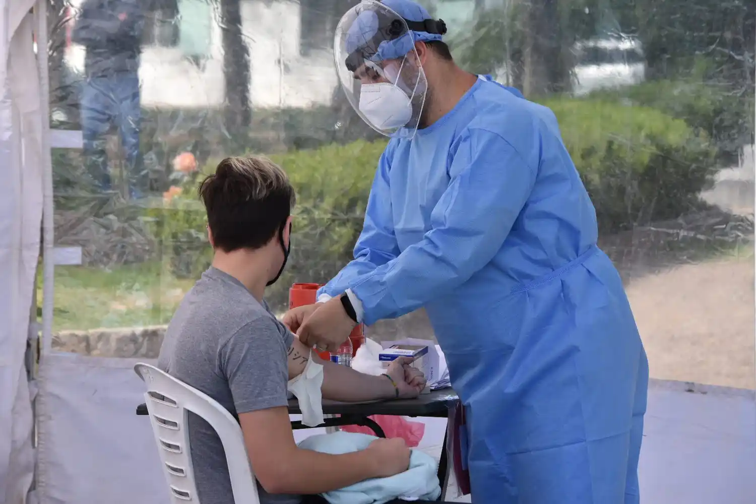 Coronavirus: febrero terminó con 119 contagiados, cuatro fallecidos y el porcentaje de positividad en alza