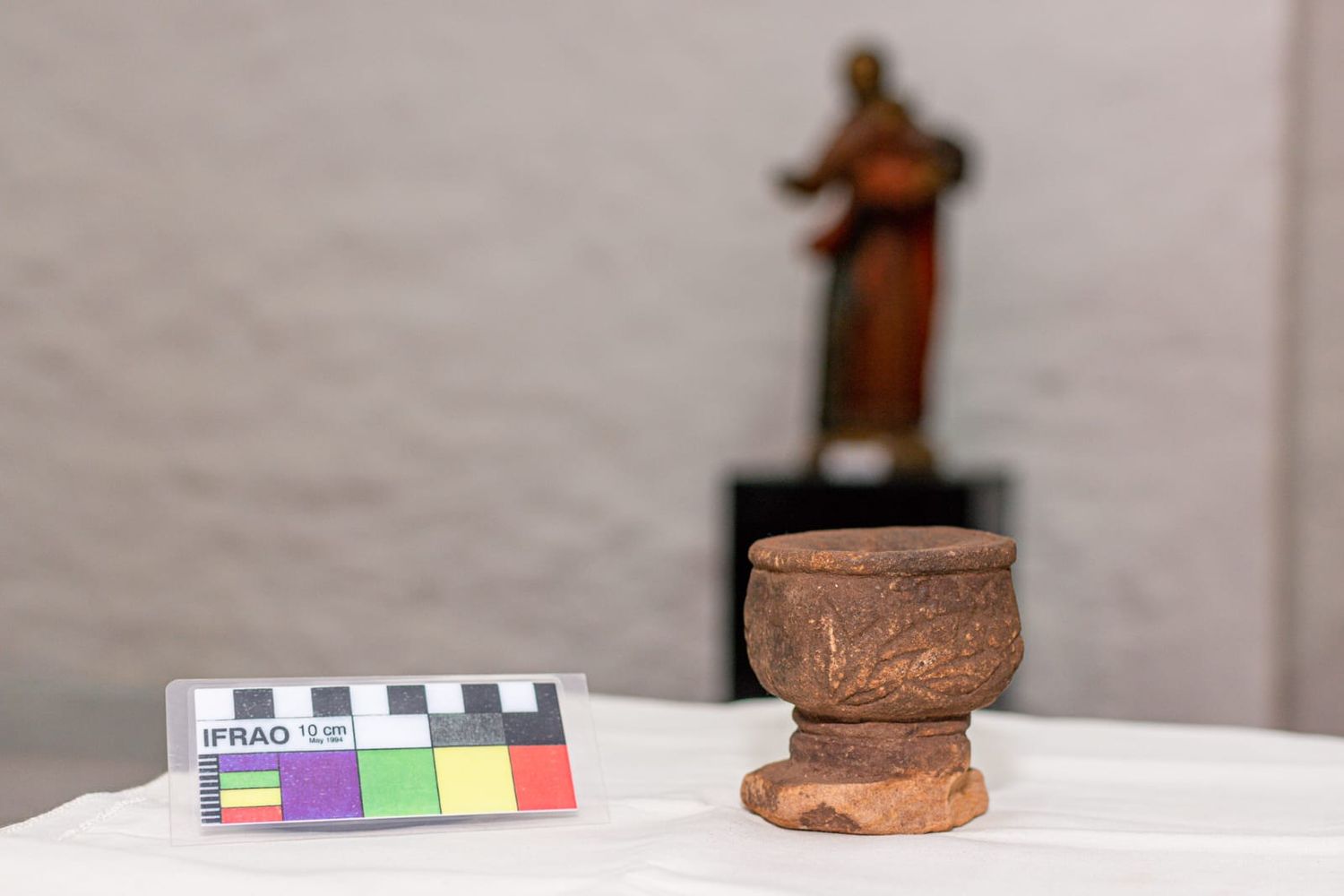 Aplican la Ley de Protección del Patrimonio Arqueológico y recuperan un mortero jesuítico ofrecido en Marketplace