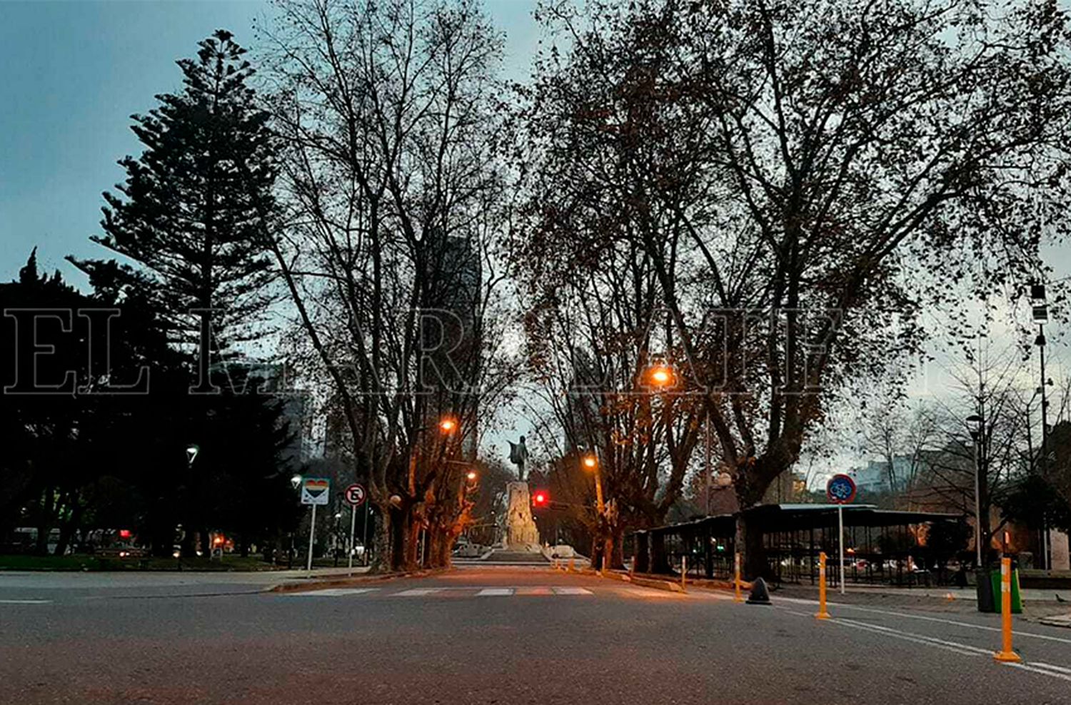 Cielo gris, humedad y probabilidades de precipitaciones