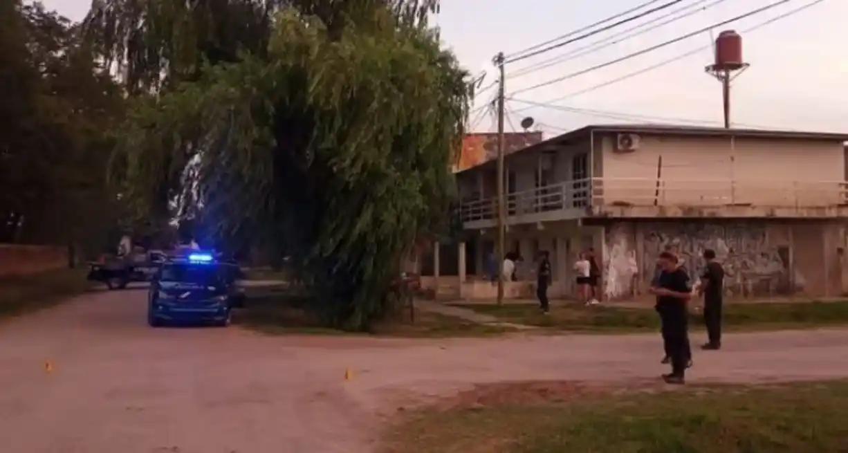 Complejo de departamentos ubicado en calle Obligado al 3347, lugar del hecho.