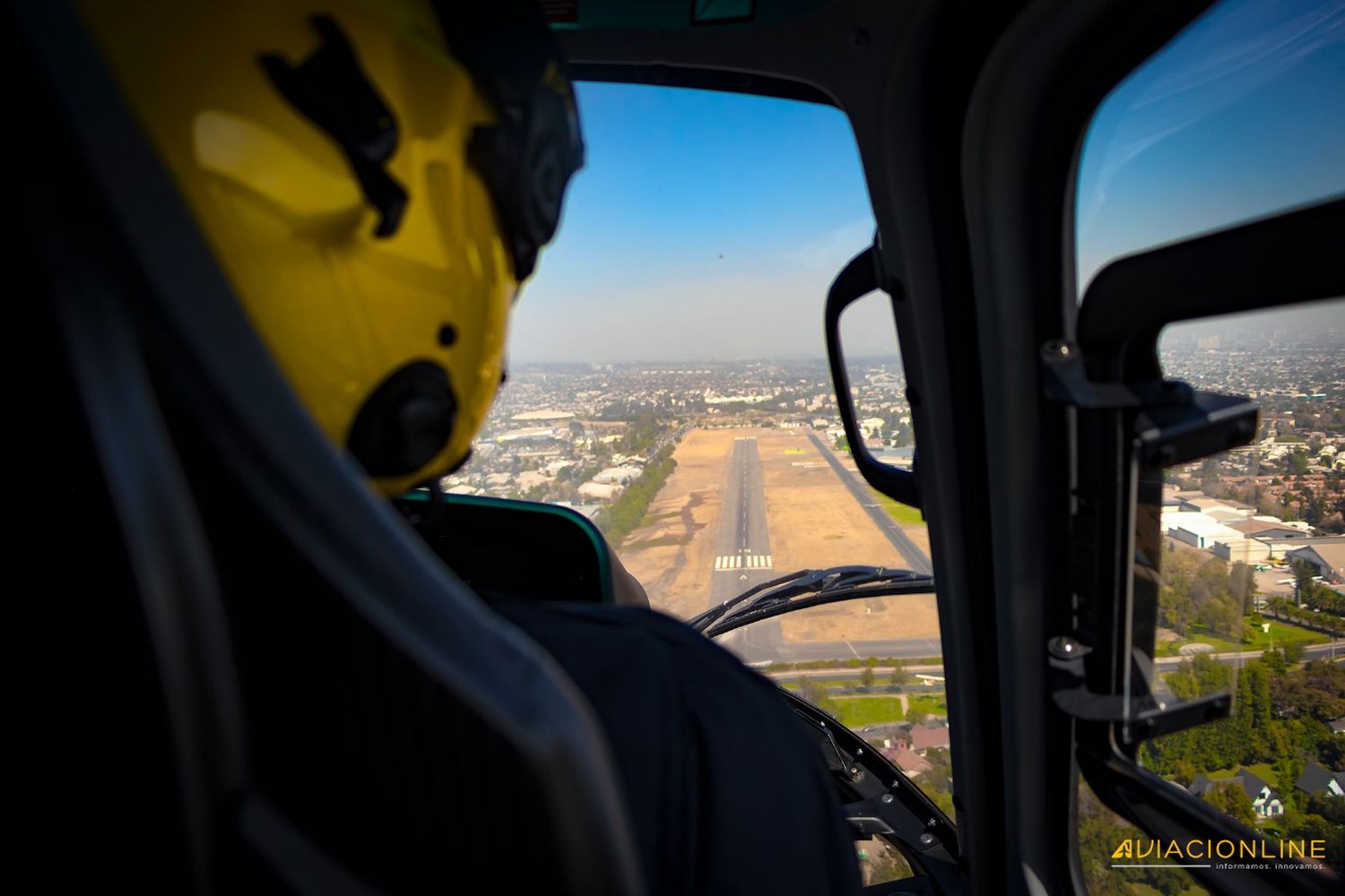 Un paseo por Santiago y la cordillera en el Airbus H125 B3, el helicóptero de trabajo definitivo