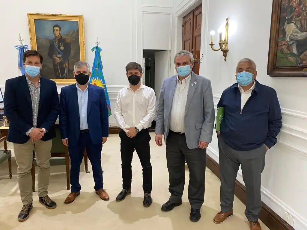 Chivilcoy: Intendente acordó obras con Provincia para asfalto, cloacas y estación transformador de energía