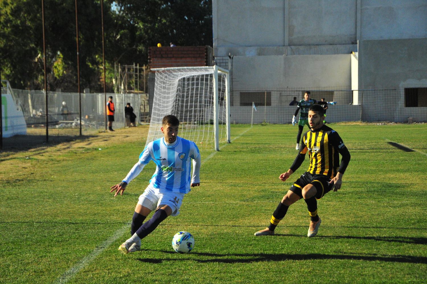 Santamarina sumó un punto valioso en Viedma