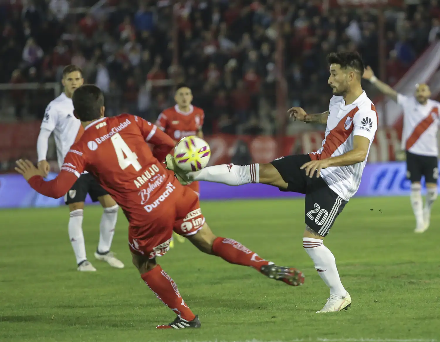 River, de local, en busca de sus primeros puntos