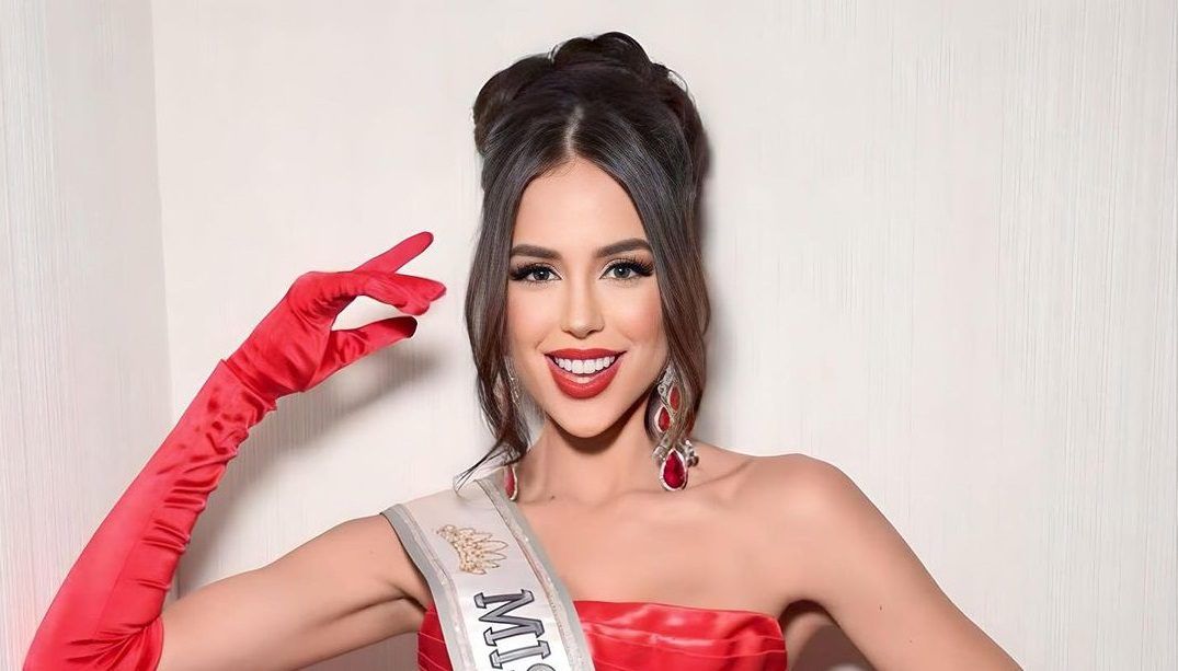 Diana Silva enamora con su tumbao’ al bailar por las calles de El Salvador (+VIDEO)
