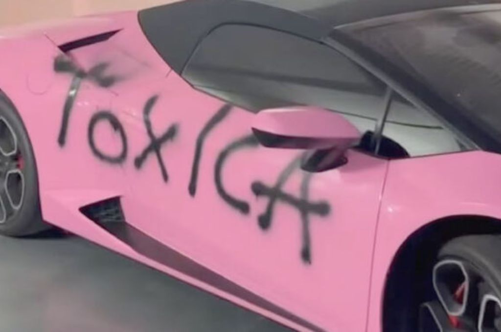 Lamborghini Rosa