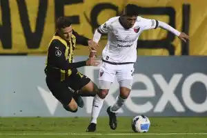 Colón perdió, pero quedó primero