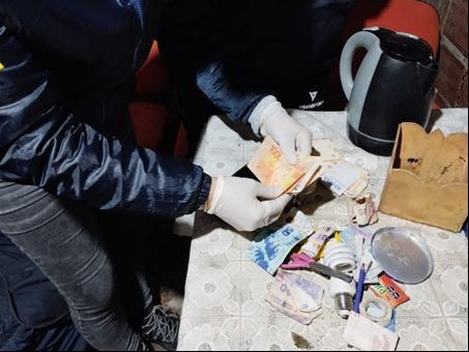 La Policía Federal desbarató una organización dedicada al narcomenudeo en el puerto