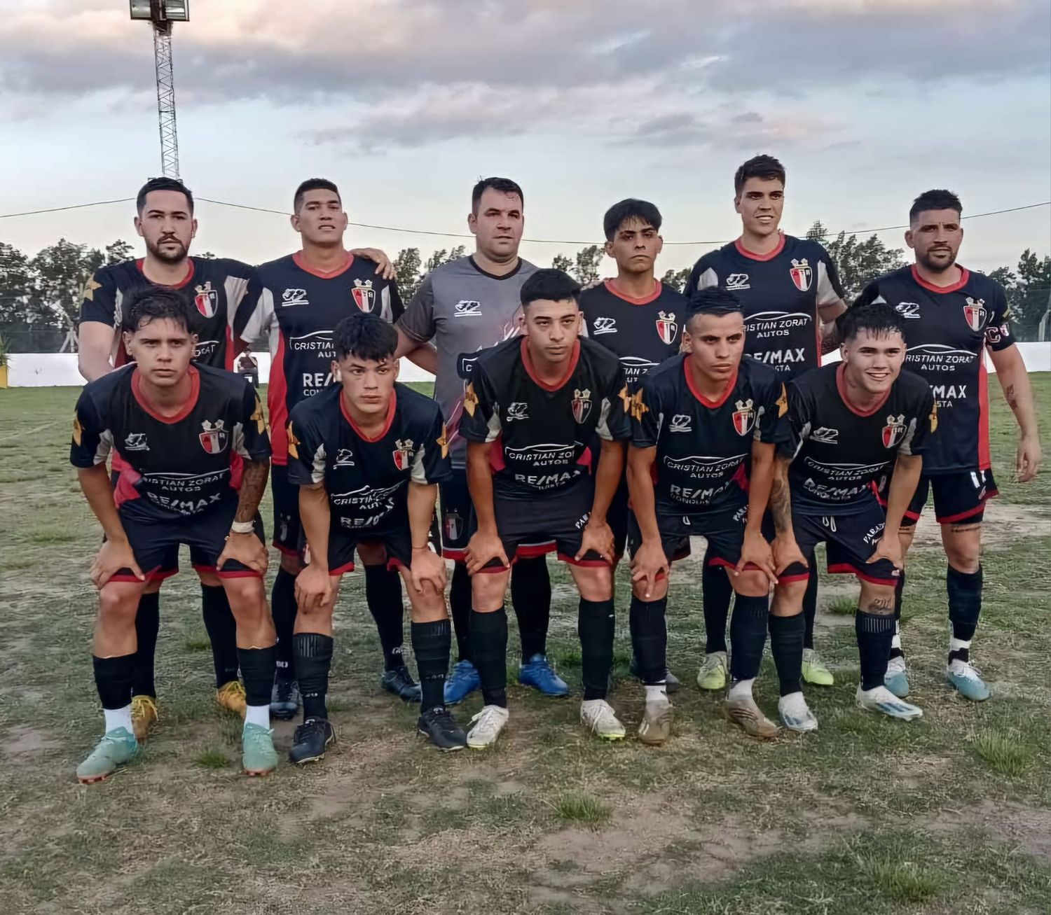 Tiro le sacó un empate al CAT y Huracán con un empate mantuvo la punta