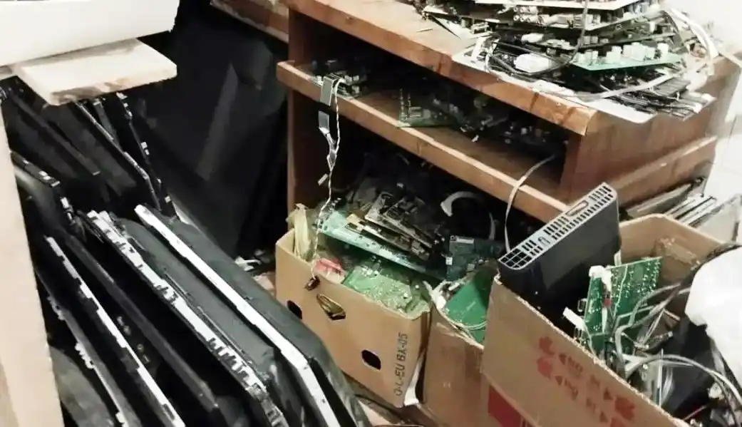 Secuestraron un televisor en una investigación por posible estafa