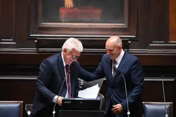 Alexis Guerrera fue elegido como el nuevo presidente de Diputados: "Un mandato que es más grande que nuestros egos"