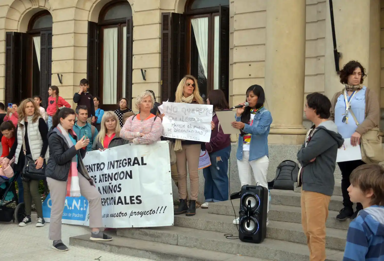 Marcha prestadores discapacidad 31-08 (3)