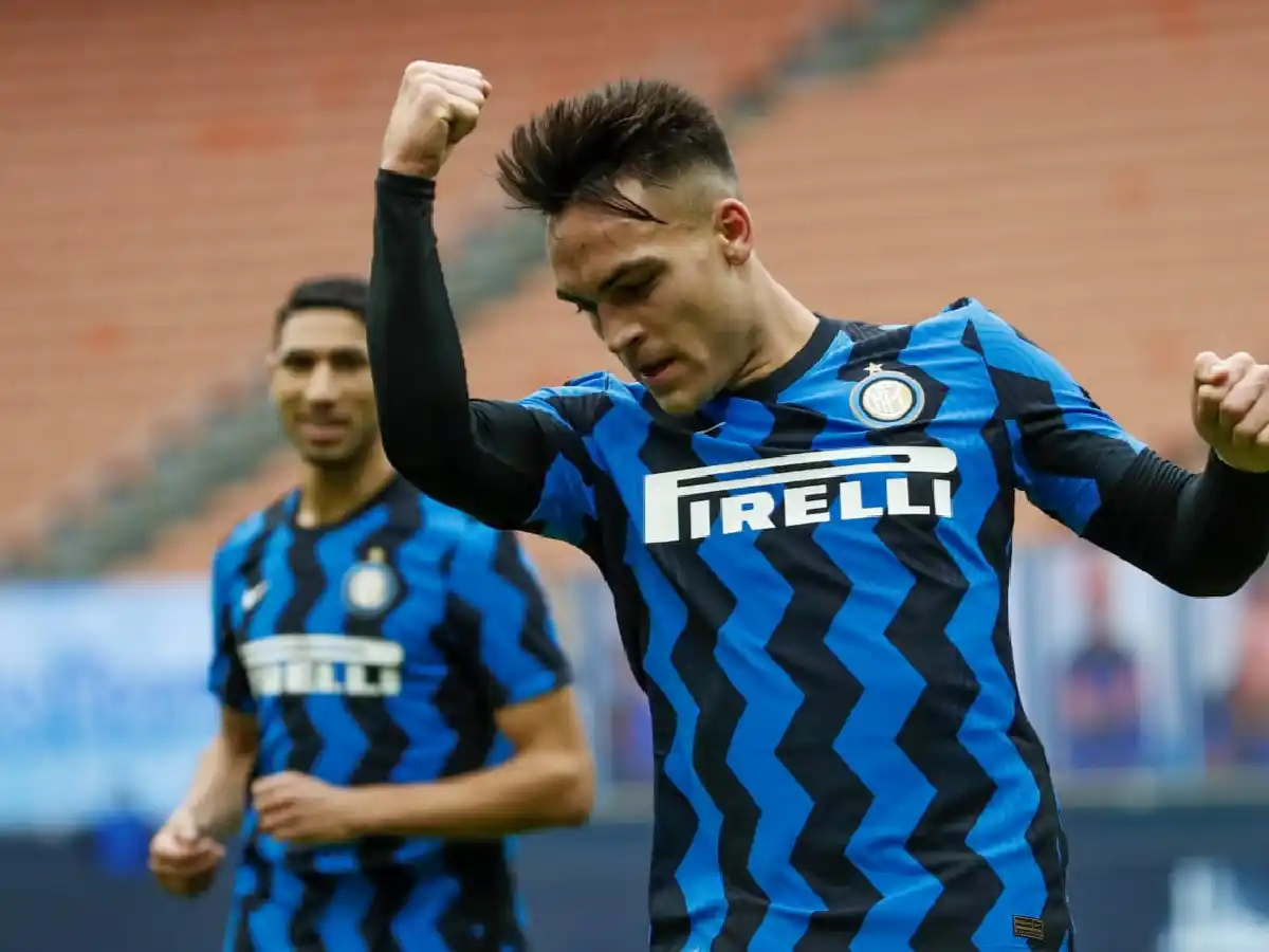 Lautaro Martínez anotó su primer triplete en la Serie A