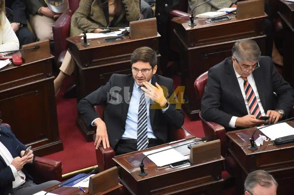 Para la oposición, el discurso de Perotti fue “decepcionante” y “sin autocrítica ni visión de futuro”