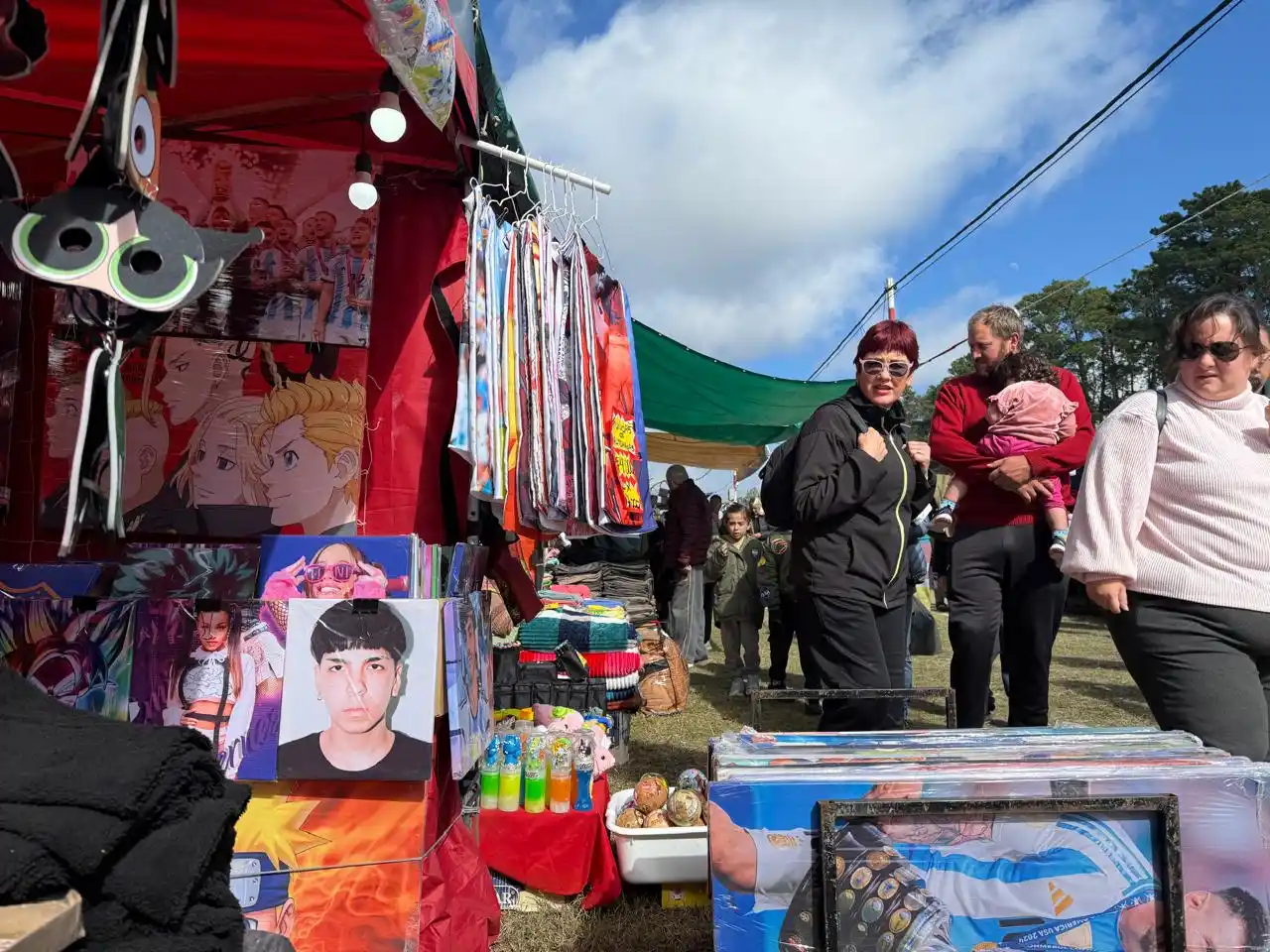 feria mercantil semana santa 2025 19-04-25 - 12