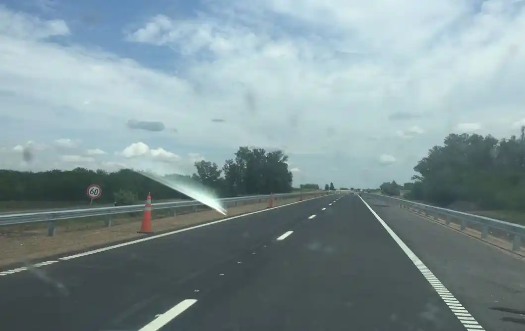 Tras el derrumbe en 2015, habilitaron el puente del Río Areco en Ruta 9