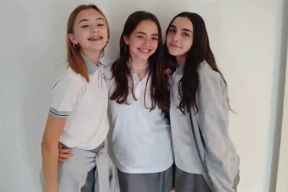 Anabella, Emma y Sarina quedaron seleccionadas por su investigación sobre el cierre del ferrocarril