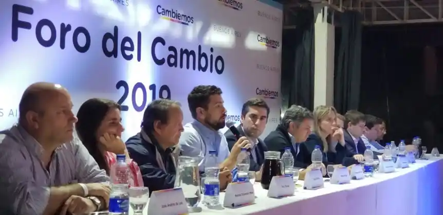Los «sin tierra» de Cambiemos se reúnen con ministros en Pehuajó