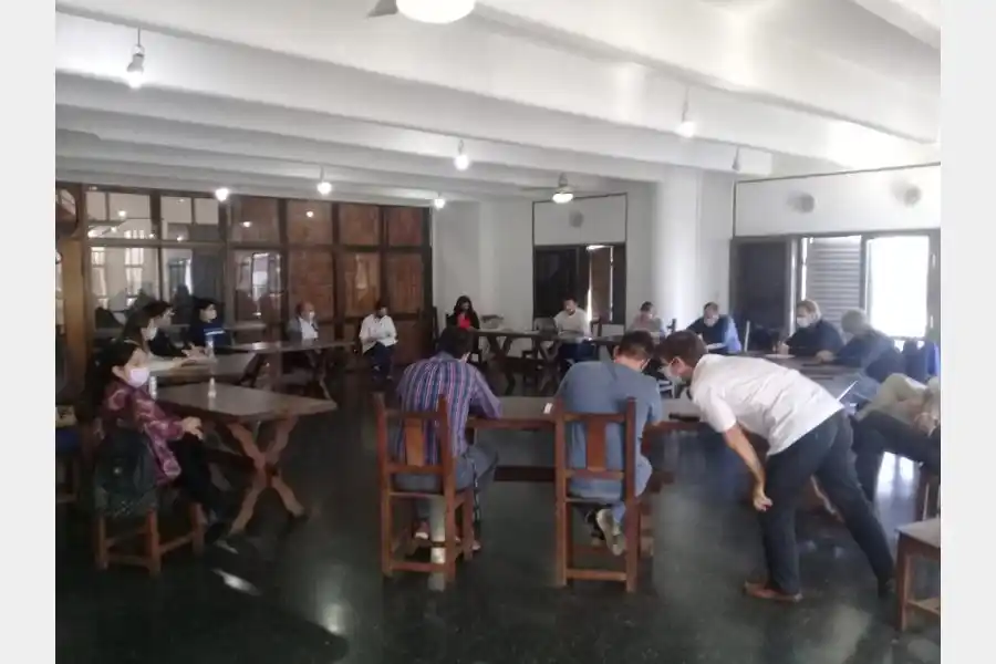 Según el COES, "en Argentina ya se presenta el pico de la enfermedad"