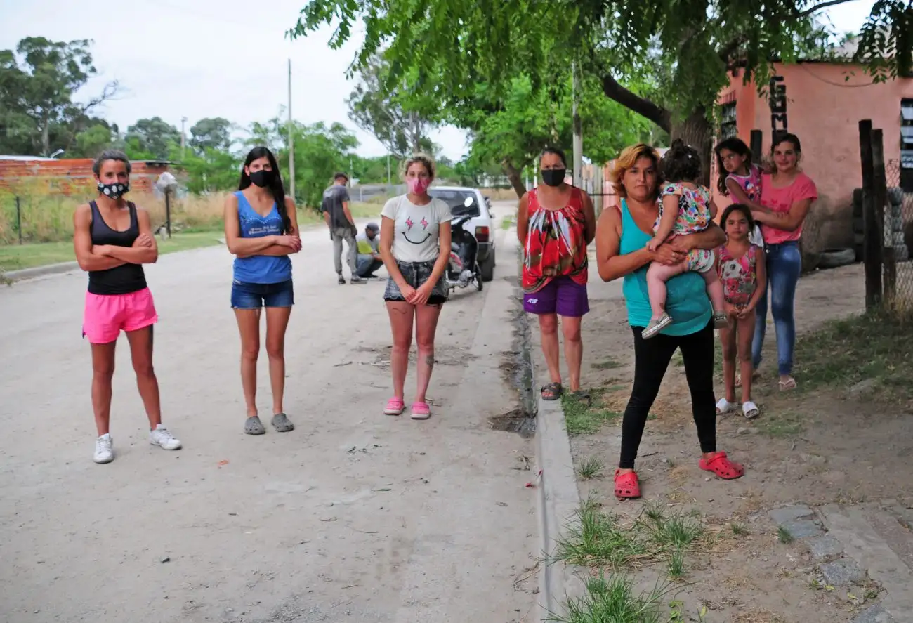 Vecinos de La Movediza, enojados por la falta de respuestas ante la escasez de agua
