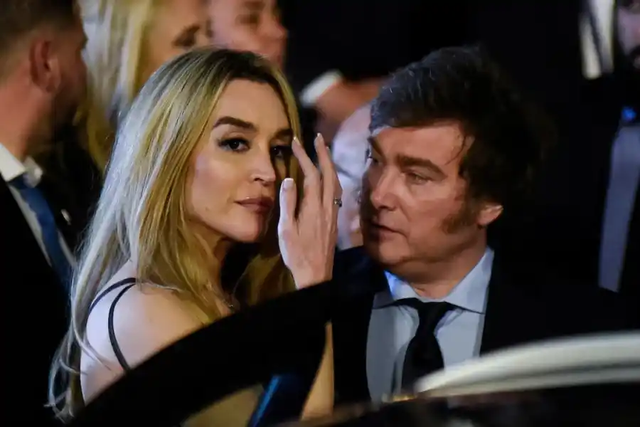 Fátima y Milei en un evento cuando eran novios