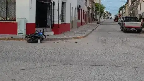 Un policía entrerriano sufrió una grave lesión tras chocar con una camioneta