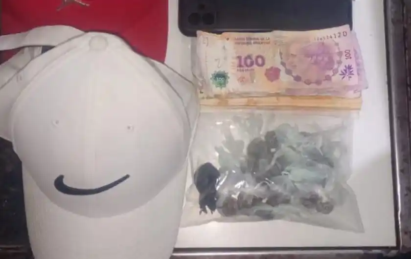 Material secuestrado.