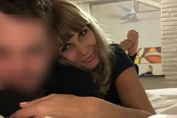 El ex de la azafata detenida por la amenaza de bomba: “Soy solo una víctima en esta historia”