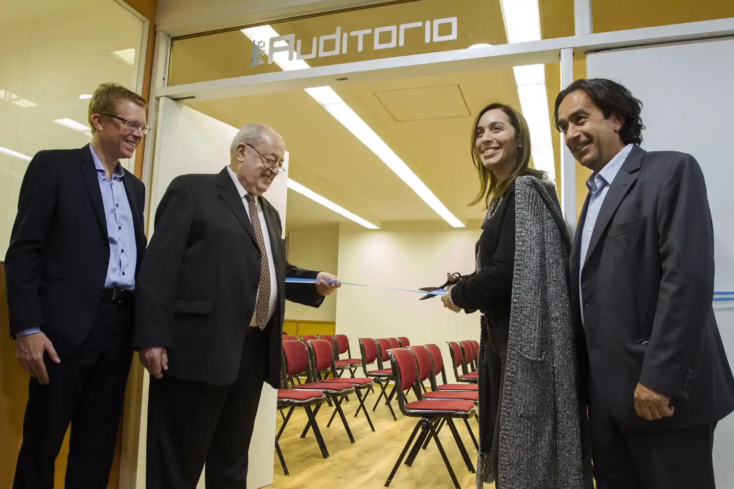 Vidal anunció créditos pymes para medios de comunicación bonaerenses