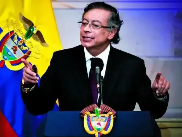 Cortesía