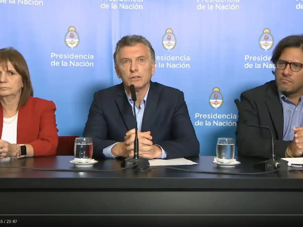Macri impulsará un proyecto contra los barrabravas