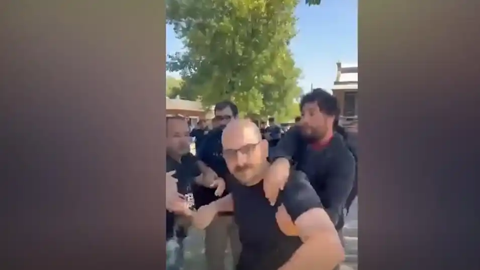 Un docente universitario agredió a un grupo de estudiantes en la Universidad Nacional de Lanús