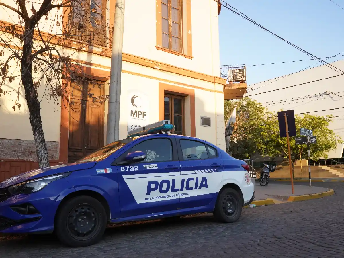 Intentaron asaltar a un hombre  con una réplica de revólver