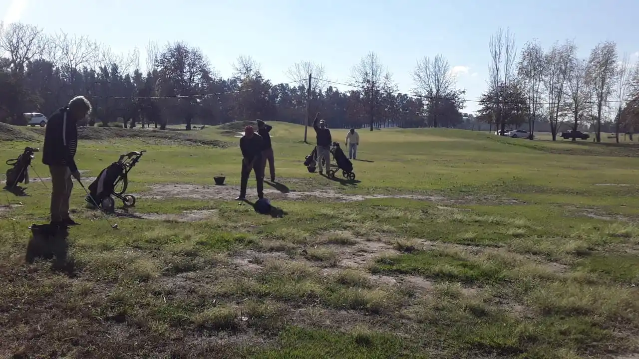 El primer torneo oficial en el San Pedro Golf Club lo ganaron el “Zurdo” Ullúa y Leonardo Muller