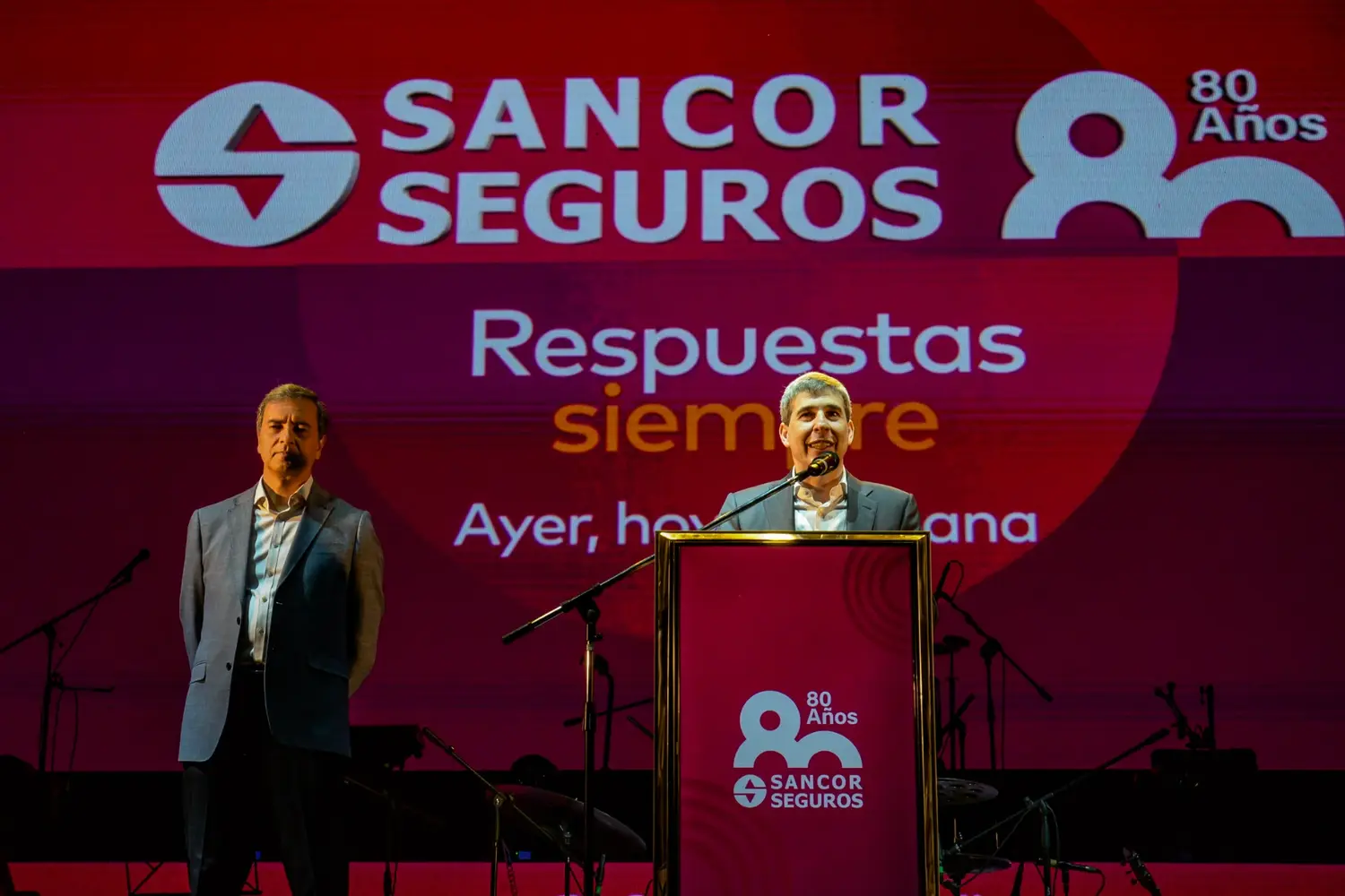 Sancor Seguros celebró sus 80 años con un evento multitudinario y un show de drones
