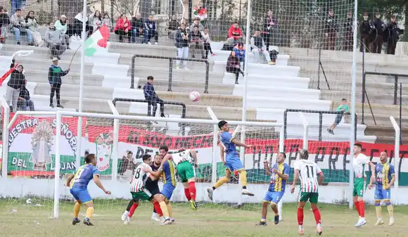 Proponen prohibir que los clubes sean Sociedades Anónimas