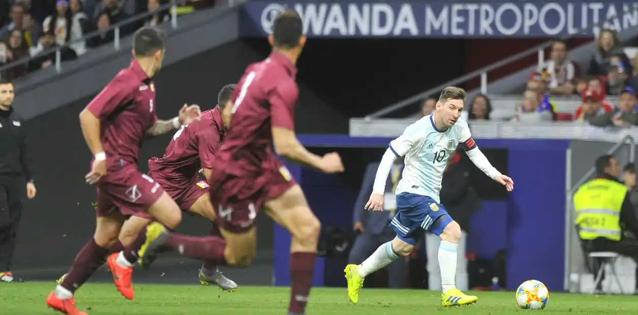 En la vuelta de Messi, Argentina no mejoró