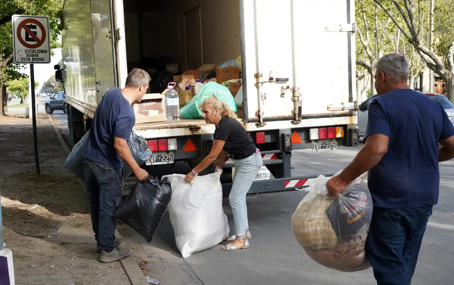 “Todos por Bahía”, Fundación Súper T se suma con un camión en la Plaza