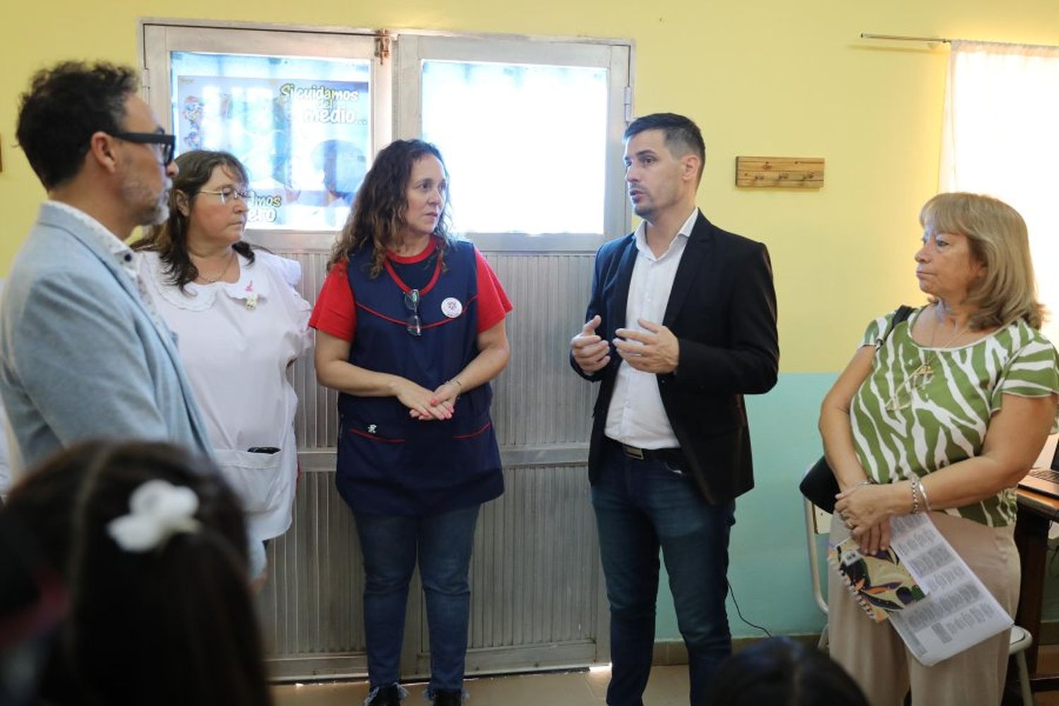 Leonardo Viotti entregó recursos por más de 12 millones a escuelas de nuestra ciudad