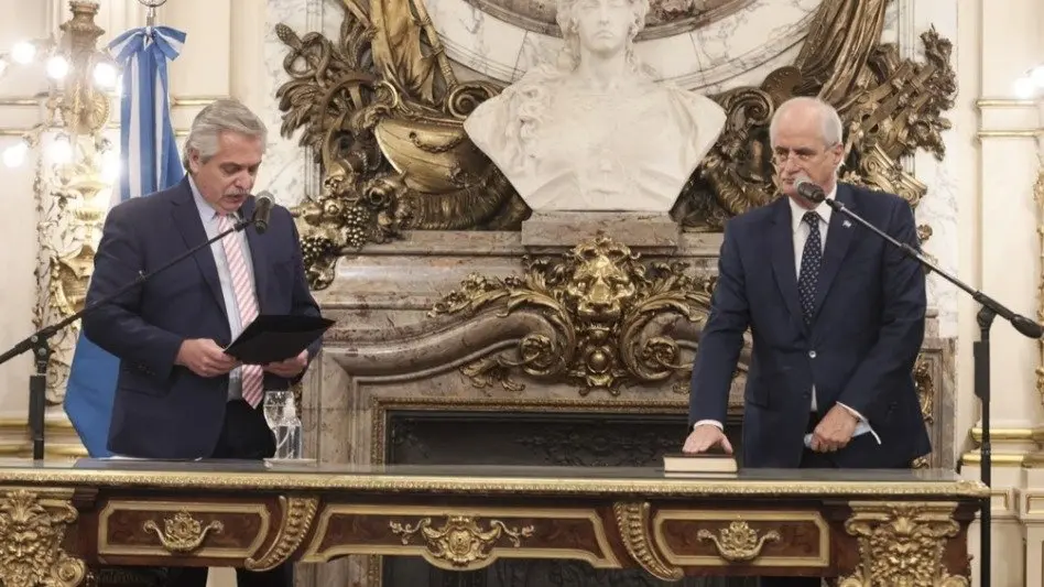 El Presidente tomó juramento a los nuevos ministros Taiana y Zabaleta