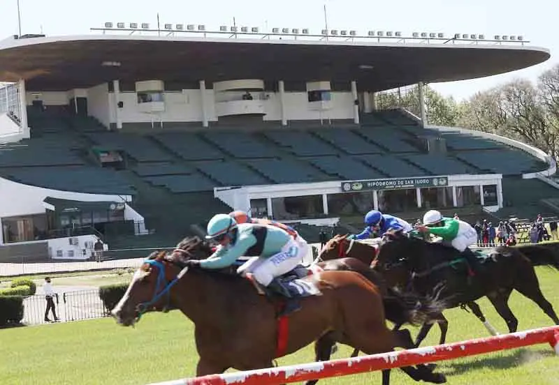 Martes 9: Actividad Hipódromo de La Plata