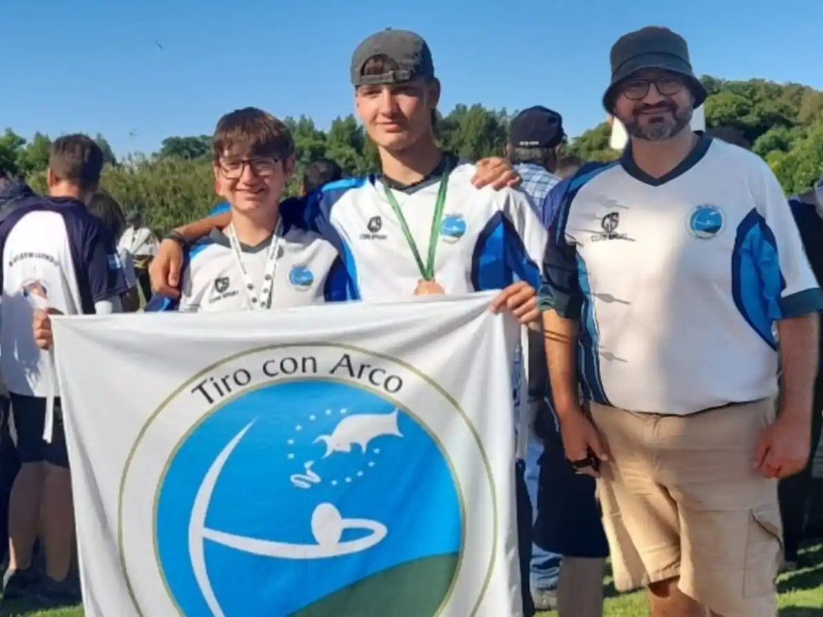 Carlos Della Penna, Tomás Valli y Alejandro Della Penna.